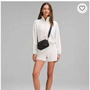 Lululemon Everywhere Crossbody Bag *metal hardware